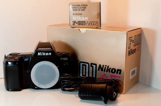 Nikon f801 manuale italiano